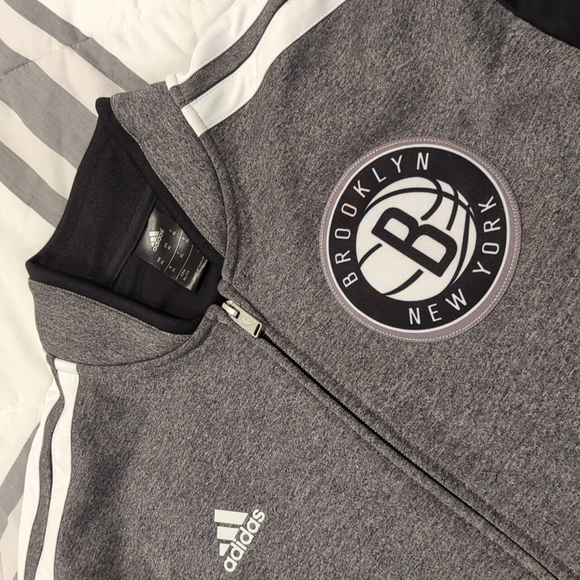 Brooklyn Nets Adidas Zip Up Sweatshirt \ Jacket - Picture 3 of 4